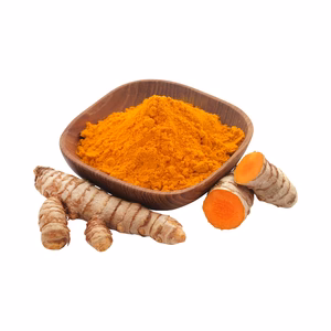Curcumin powder and turmeric roots